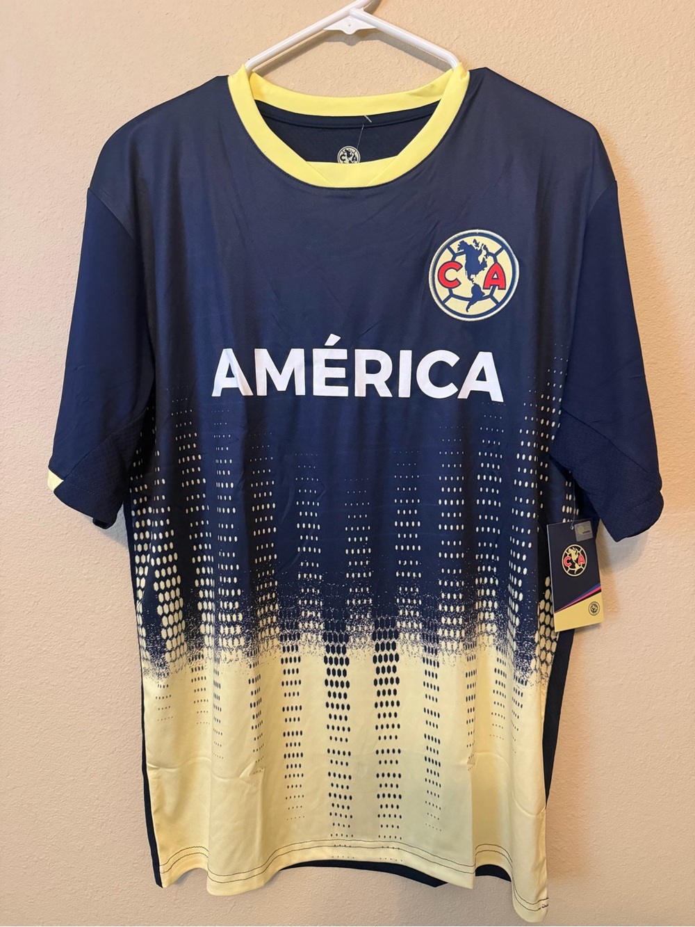 Club America Liga MX Soccer Jersey Shirt Men's Large NWT Navy Blue Yellow